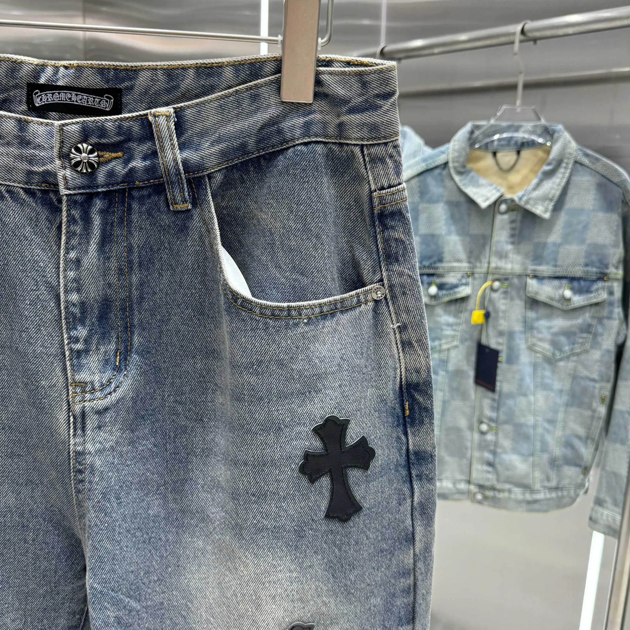 🅿️270 Crow Heart Cross logo + printed logo jeans 2025 latest product, original goods, washed casual jeans, imported original washed stretch fabric, comfortable and elastic, original hardware accessories decorated with logo, super correct version, extremely high grade, counter quality, fashionable and stylish upper body. The printing adopts imported foam printing, customized buttons, YKK zippers. The complete set of accessories is customized by molding. Color: blue Size: S-XXL 28 30 32 34 36 code